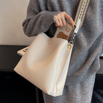 Lise | Bucket Shoulder Bag