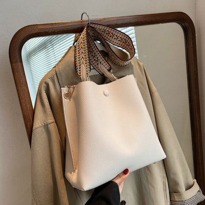 Lise | Bucket Shoulder Bag